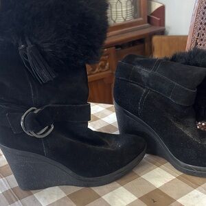 👟3/$10 - Black Suede Wedge Boots